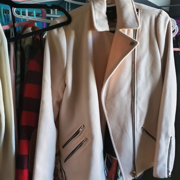 Forever 21 Soft Jacket - Picture 1 of 2